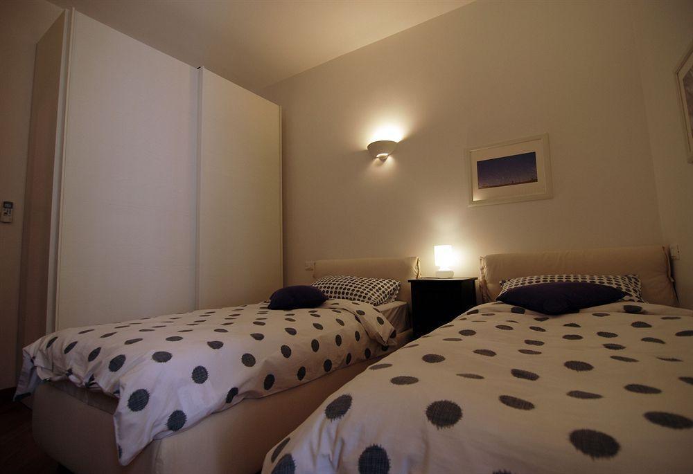 Sarai Apartments Венеция Екстериор снимка